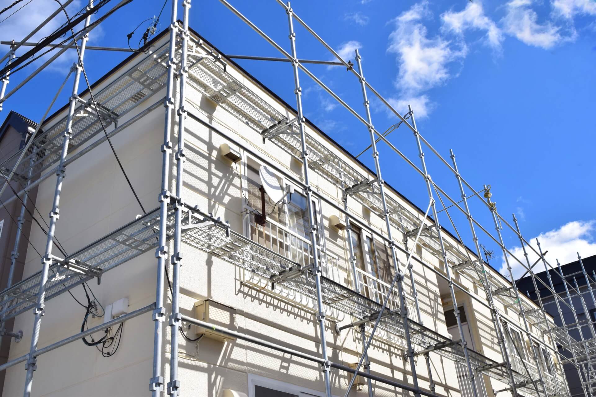 プロの塗装職人集団が安心・安全第一を心掛け丁寧に施工